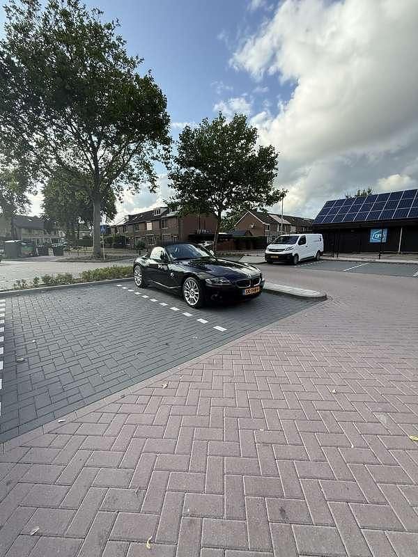 Afbeelding 2/4