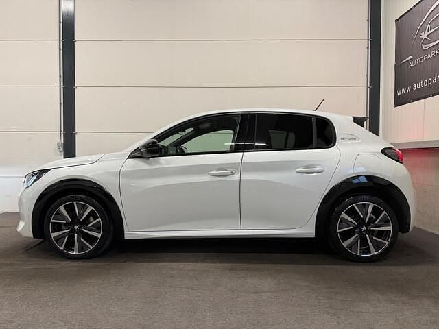 Occasion Peugeot 208 GT-line 101 PK (74 kW) 2020 Wit (metallic) Hatchback