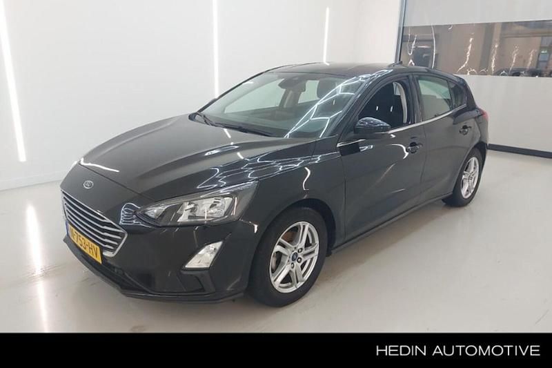 Zwart Occasion 2021 Ford Focus Business Edition Hatchback | € 14.945 (Goede deal) - Afbeelding 1/3