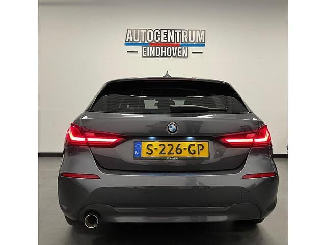 Occasion BMW 118 Executive 140 PK (102 kW) 2019 Grijs Hatchback