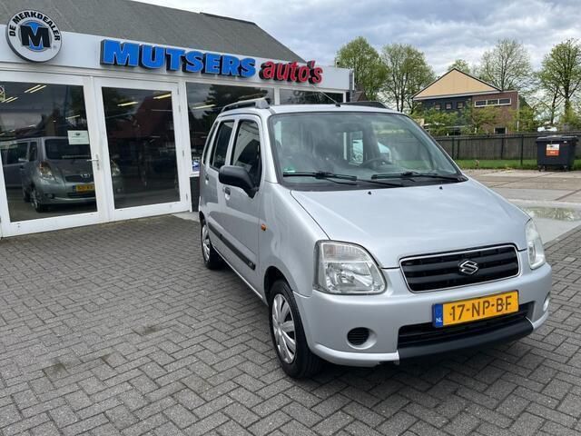 Grijs Gebruikt 2004 Suzuki Wagon R GLX Hatchback | € 3.795 (Duur) - Afbeelding 1/4