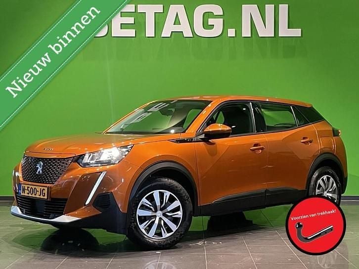 Oranje Occasion 2021 Peugeot e-2008 Active SUV | € 14.999 (Super prijs) - Afbeelding 1/4