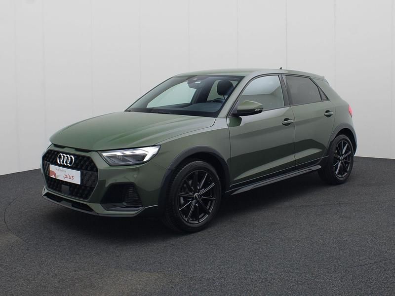 Groen Gebruikt 2024 Audi A1 Advanced Hatchback | € 35.440 (Duur) - Afbeelding 1/4