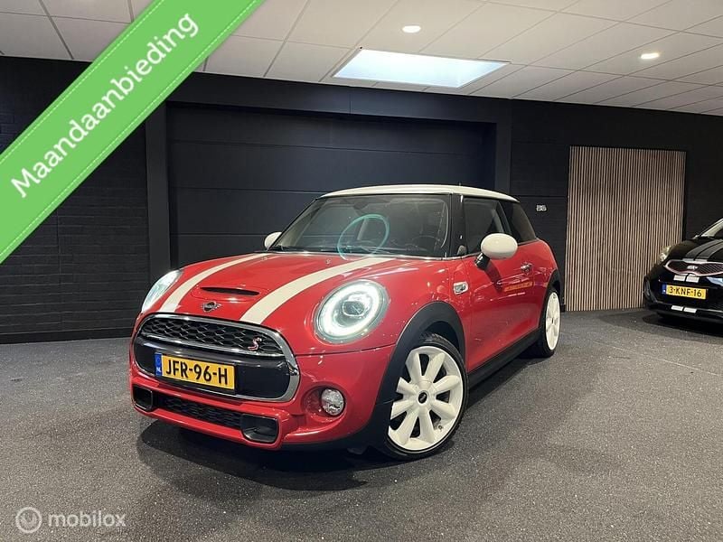 Occasion Mini Cooper S 192 PK (141 kW) 2018 Rood Hatchback