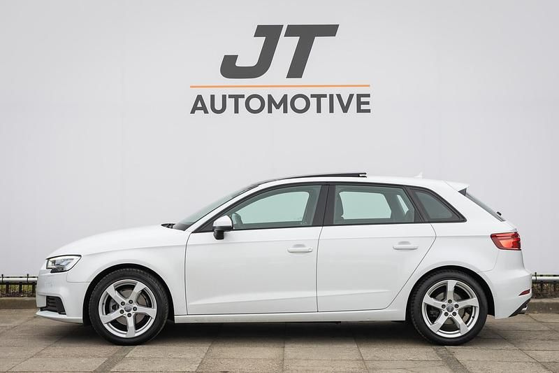 Occasion Audi A3 Sportback Sport 150 PK (110 kW) 2017 Wit Hatchback