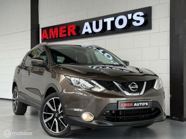 Bruin, metallic lak Gebruikt 2017 Nissan Qashqai Tekna+ SUV | € 15.899 (Eerlijke prijs) - Afbeelding 1/4