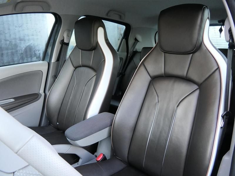 Occasion Renault Zoe Bose Edition 68 kW (93 PK) 2018 Grijs (metallic) Hatchback