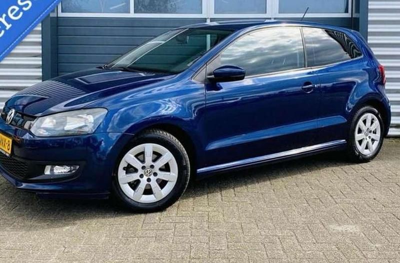 Gebruikt 2010 VW Polo Sedan | € 3.050 (Eerlijke prijs) - Afbeelding 1/4