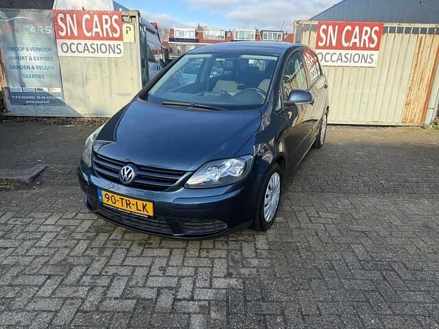 Grijs Occasion 2007 VW Golf Plus Cross Trendline MPV | € 2.949 (Goede deal) - Afbeelding 1/4