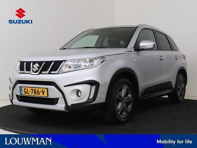 Grijs Gebruikt 2015 Suzuki Vitara Exclusive SUV | € 13.945 (Eerlijke prijs) - Afbeelding 1/3