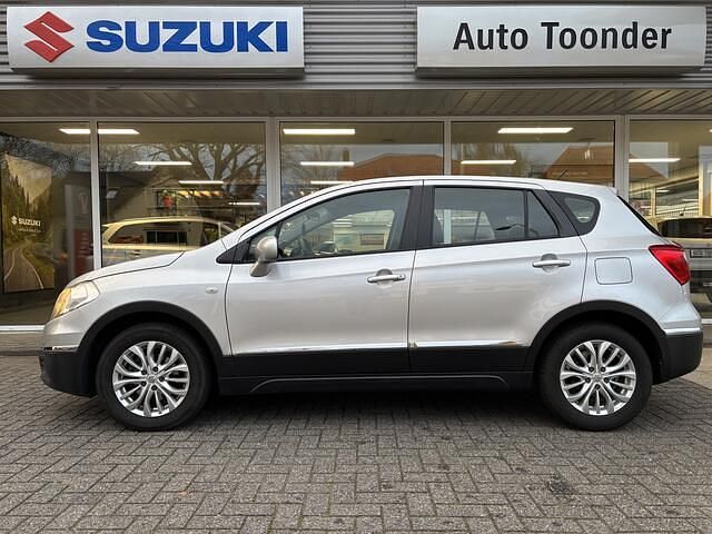 Grijs Gebruikt 2014 Suzuki SX4 S-Cross Comfort SUV | € 10.450 (Goede deal) - Afbeelding 1/4
