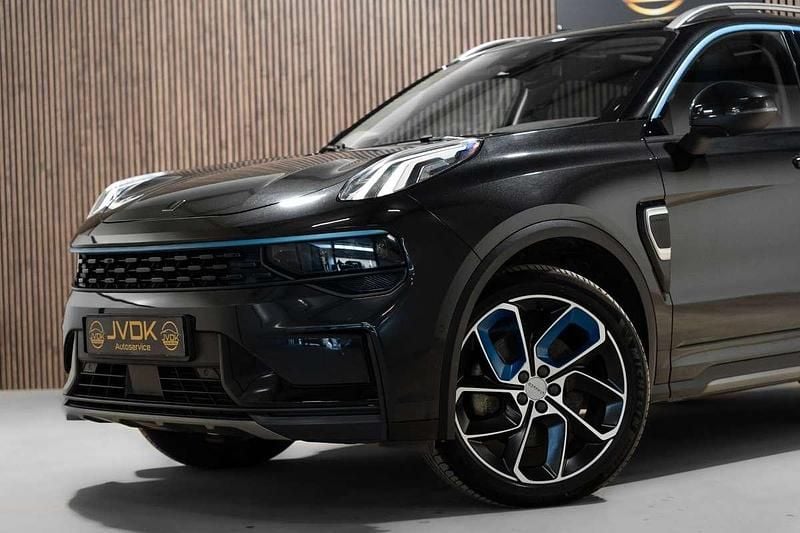 Occasion Lynk & Co 01 179 PK (131 kW) 2022 Zwart (metallic) SUV