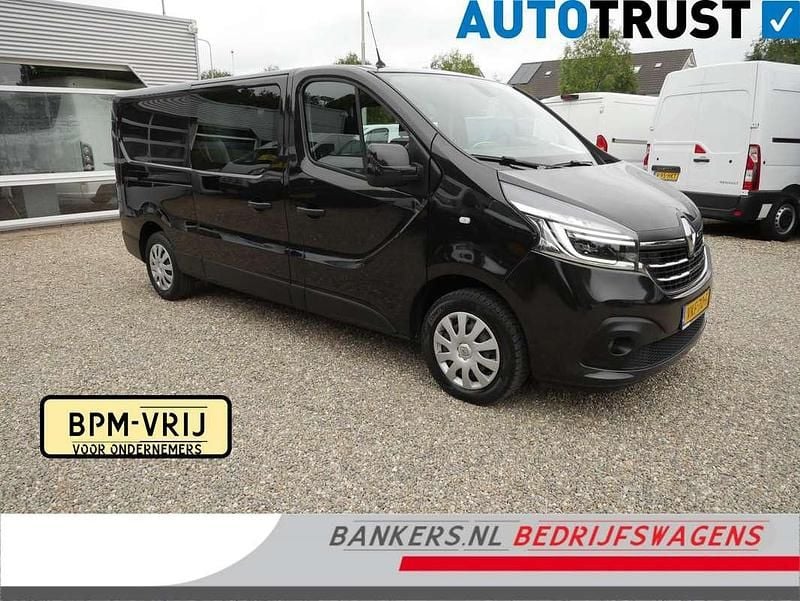 Zwart Gebruikt 2021 Renault Trafic Van | € 19.450 (Duur) - Afbeelding 1/4