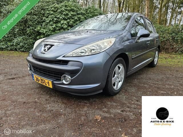 Geel Gebruikt 2008 Peugeot 207 Hatchback | € 1.995 - Afbeelding 1/4