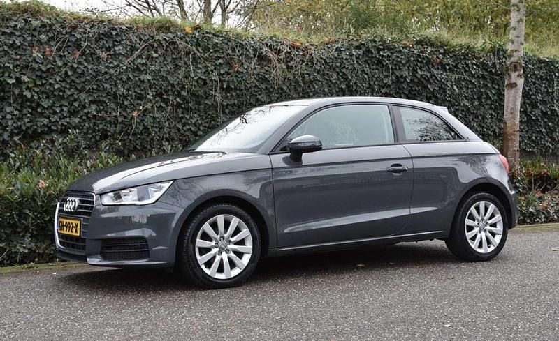 Grijs Gebruikt 2016 Audi A1 Proline Hatchback | € 10.000 (Goede deal) - Afbeelding 1/4
