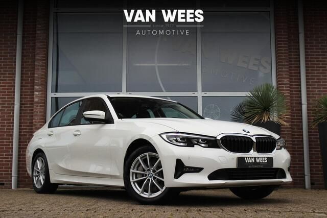 Wit Gebruikt 2020 BMW 330 Basis Sedan | € 27.450 - Afbeelding 1/4