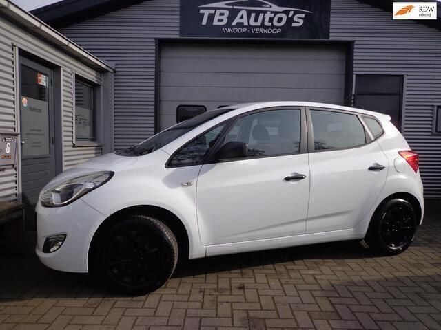 Wit Occasion 2010 Hyundai ix20 Hatchback | € 4.450 (Eerlijke prijs) - Afbeelding 1/4