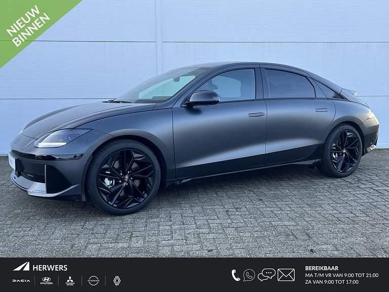 Nocturne grey metallic/nocturne grey matt metallic (t9m) Nieuw 2026 Hyundai Ioniq 6 Sedan | € 46.590 (Eerlijke prijs) - Afbeelding 1/4