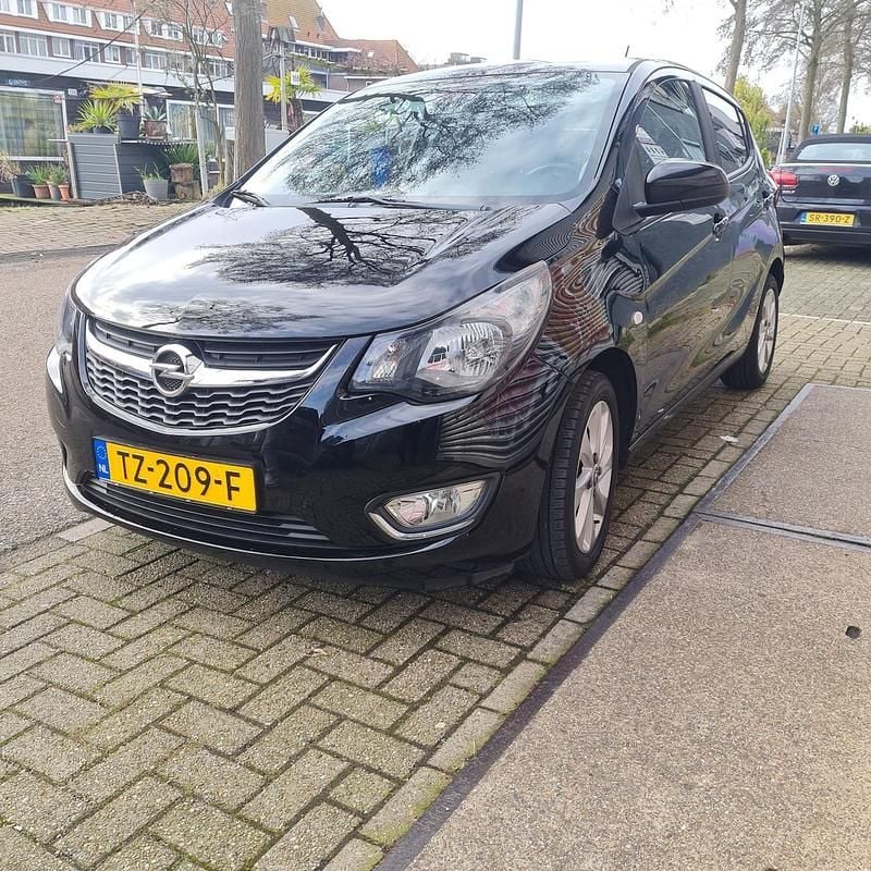 Zwart Occasion 2018 Opel Karl Innovation Hatchback | € 8.000 (Eerlijke prijs) - Afbeelding 1/4