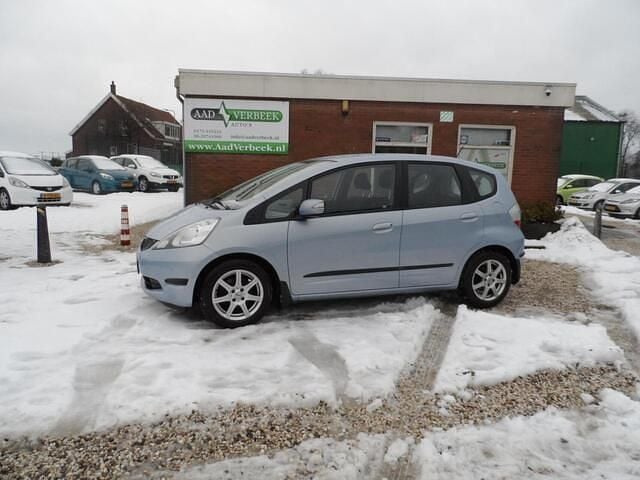 Blauw Occasion 2009 Honda Jazz Comfort Hatchback | € 3.950 (Eerlijke prijs) - Afbeelding 1/4