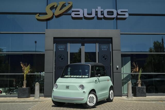 Blauw Nieuw 2025 Fiat Topolino Connect Hatchback | € 10.900 - Afbeelding 1/4