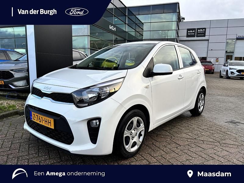 Wit Occasion 2024 Kia Picanto Comfort Hatchback | € 14.490 (Eerlijke prijs) - Afbeelding 1/4