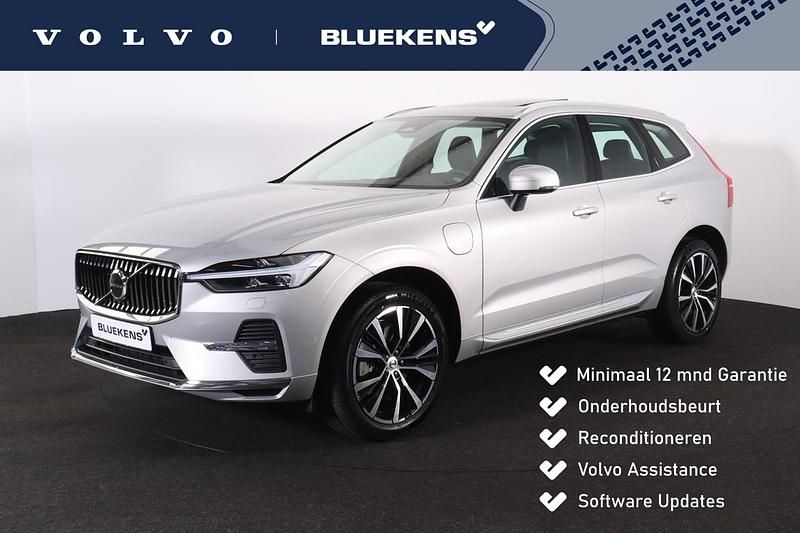 Zilver Gebruikt 2022 Volvo XC60 Plus SUV | € 49.900 (Super prijs) - Afbeelding 1/4