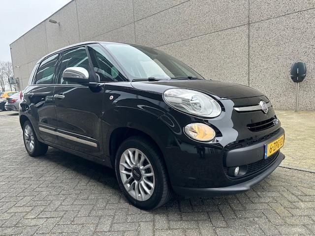 Occasion Fiat 500L Lounge 105 PK (77 kW) 2015 Zwart MPV