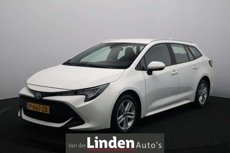 Wit Gebruikt 2022 Toyota Corolla Active Stationwagen | € 21.450 (Goede deal) - Afbeelding 1/4