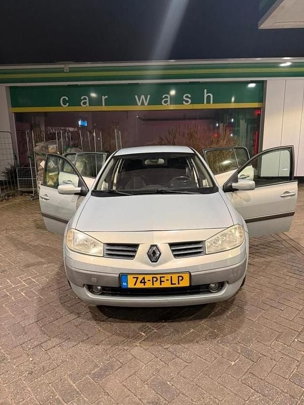 Occasion Renault Mégane II 113 PK (83 kW) 2004