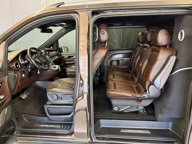 Occasion Mercedes V220 Avantgarde 165 PK (121 kW) 2015 Bruin MPV