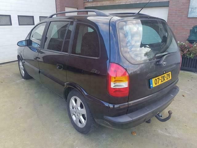 Occasion Opel Zafira Elegance 125 PK (91 kW) 2004 Zwart MPV