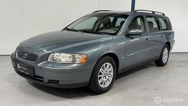Blauw Gebruikt 2005 Volvo V70 Kinetic Stationwagen | € 10.945 (Iets duurder) - Afbeelding 1/4