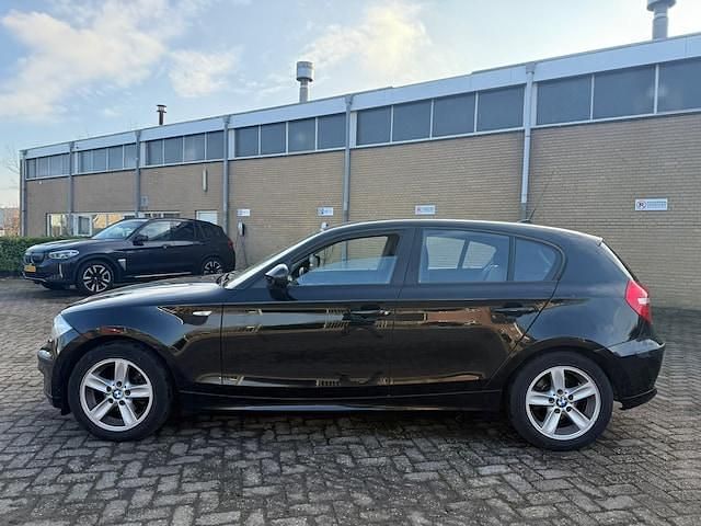 Occasion BMW 116 122 PK (89 kW) 2011 Zwart Hatchback