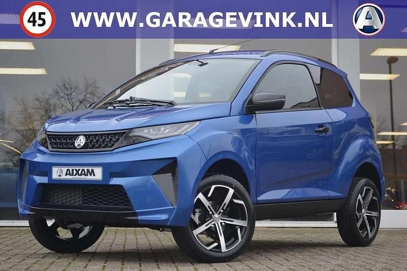 Zilver Gebruikt 2023 Aixam Crossover Premium Premium Hatchback | € 19.039 (Iets duurder) - Afbeelding 1/4