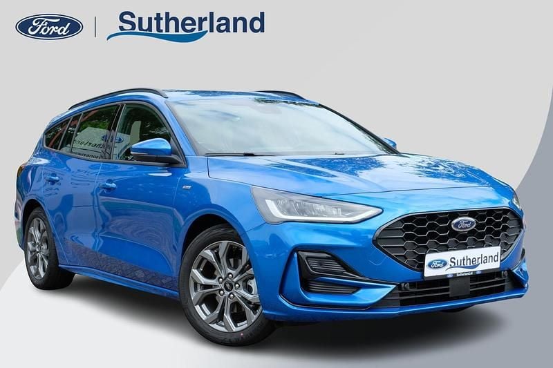 Blauw Gebruikt 2025 Ford Focus ST-Line X Stationwagen | € 31.745 (Eerlijke prijs) - Afbeelding 1/4