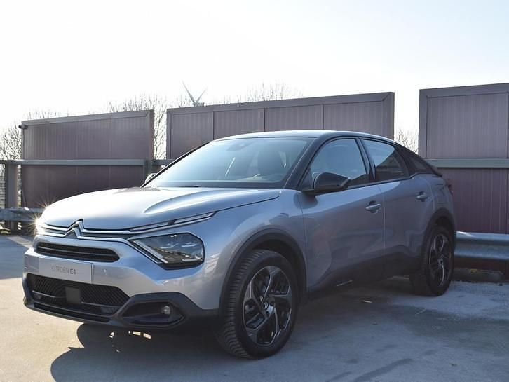 Occasion Citroën C4 Feel 131 PK (96 kW) 2024 Grijs SUV