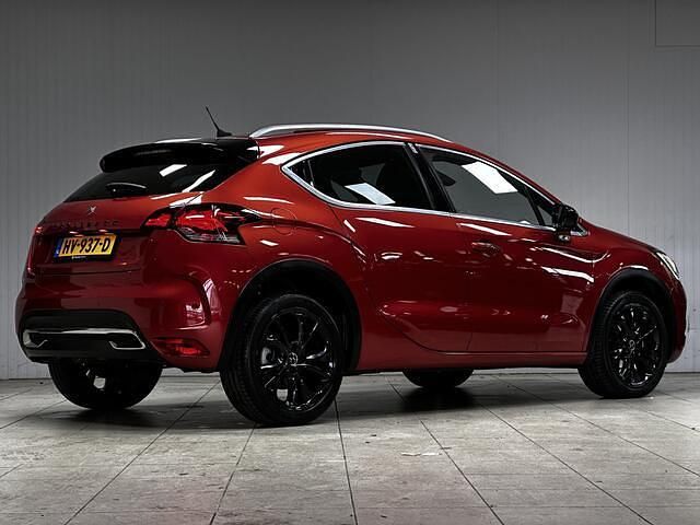 Occasion DS Automobiles DS4 Chic 131 PK (96 kW) 2016 Oranje (metallic) Hatchback