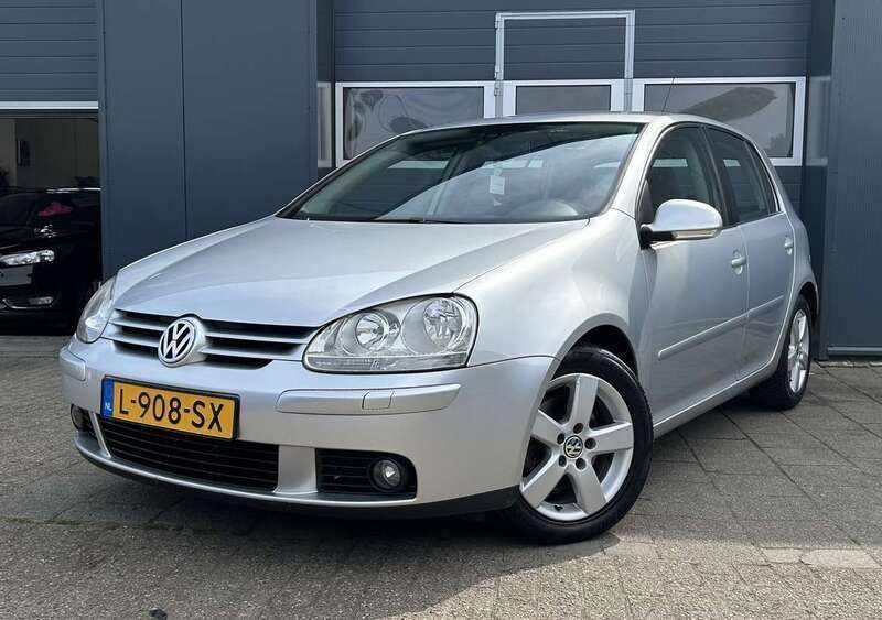 Grijs Gebruikt 2008 VW Golf VI Hatchback | € 5.450 (Eerlijke prijs) - Afbeelding 1/4