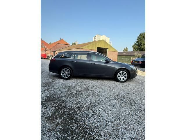 Occasion Opel Insignia Edition 180 PK (132 kW) 2010 Grijs Stationwagen