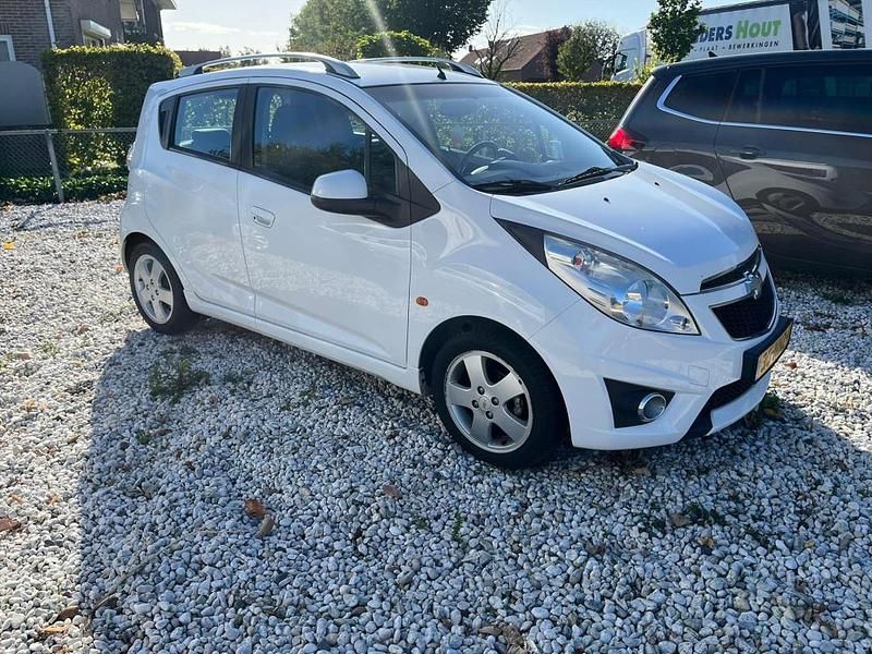 Hatchback Gebruikt 2010 Chevrolet Spark LT Hatchback | € 3.650 (Iets duurder) - Afbeelding 1/4