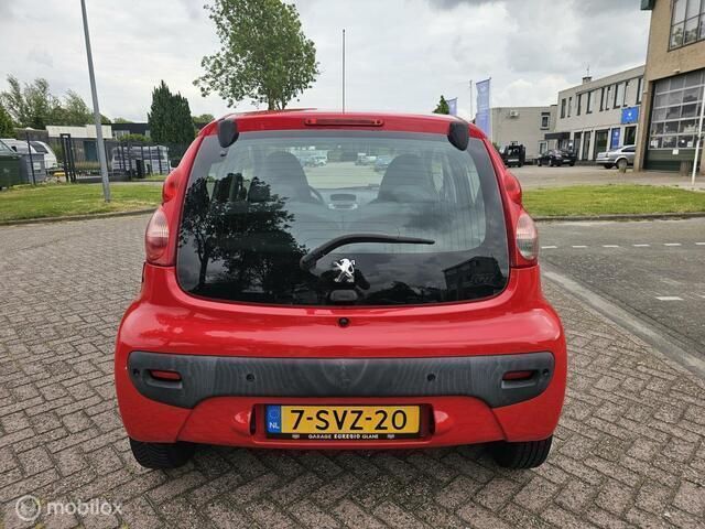 Occasion Peugeot 107 68 PK (50 kW) 2005 Rood Hatchback