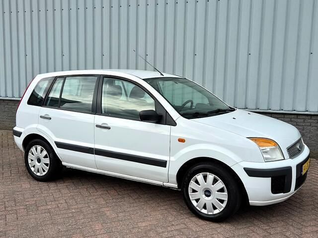 Occasion Ford Fusion 80 PK (58 kW) 2008 Wit Hatchback