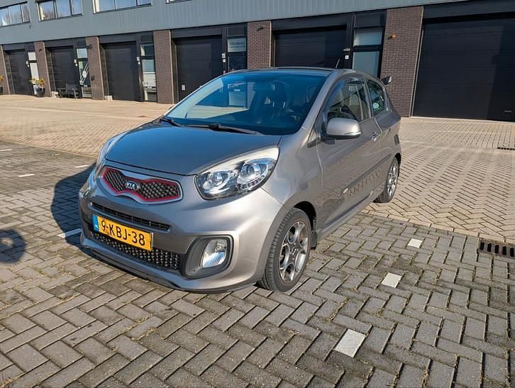 Occasion 2013 Kia Picanto Hatchback | € 3.995 (Goede deal) - Afbeelding 1/4