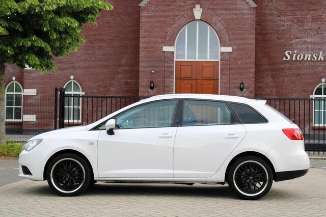 Occasion Seat Ibiza ST Copa 86 PK (63 kW) 2013 Wit Stationwagen