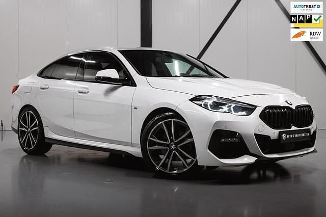 Wit Gebruikt 2020 BMW 218 Executive Coupé | € 23.950 (Eerlijke prijs) - Afbeelding 1/4
