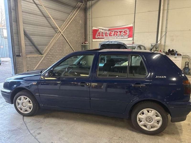 Blauw Occasion 1997 VW Golf III Hatchback | € 2.995 (Iets duurder) - Afbeelding 1/4