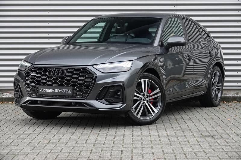 Grijs Occasion 2023 Audi Q5 Sportback Comfort SUV | € 48.900 (Eerlijke prijs) - Afbeelding 1/4