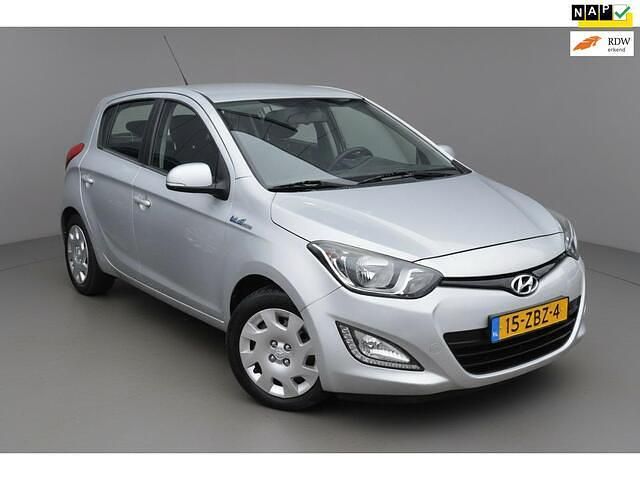 Grijs Occasion 2012 Hyundai i20 Hatchback | € 3.350 (Goede deal) - Afbeelding 1/3