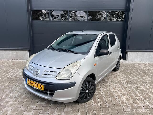 Grijs Gebruikt 2010 Nissan Pixo Visia Hatchback | € 1.299 (Super prijs) - Afbeelding 1/4